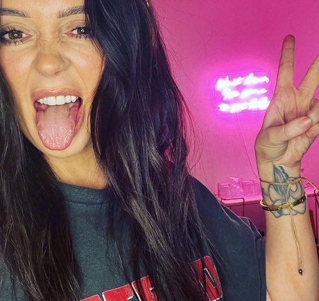 kurviges mädchen von nebenan nur fans top nackt fotos