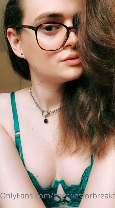 cherriesforbreakfast nackt sexy fotos