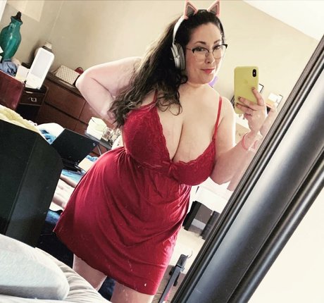 Penelope34J hübsche nacktheit foto