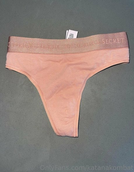 katanakombat xxx pornographische bild