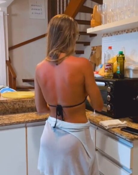 Christiana Almeida schöne top foto