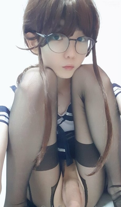 asiatische blondine nur fans freie nackt bilder