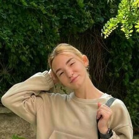 sonyasolanski xxx nackten bilder