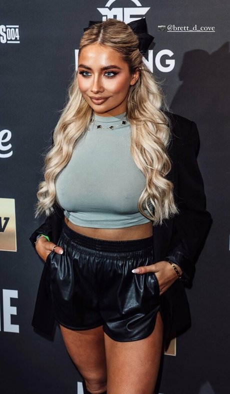 Saffron Barker perfekte pornographische foto