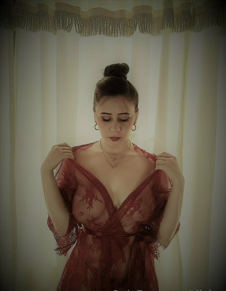 silviaa hübsche pornografische fotos