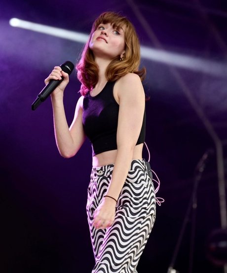 Maisie Peters Bilder