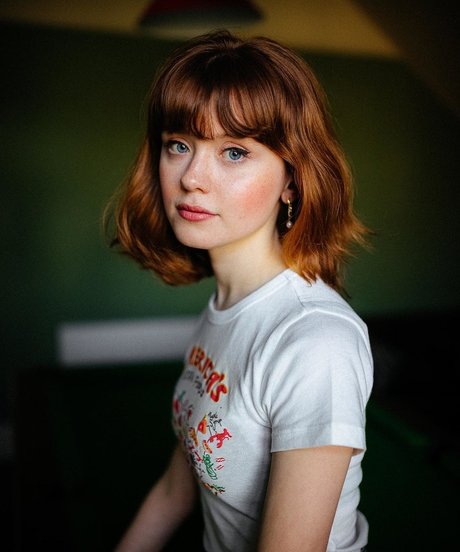 Maisie Peters exklusive foto