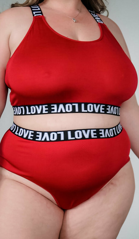 ashleytheteasefree nackt exklusive bilder