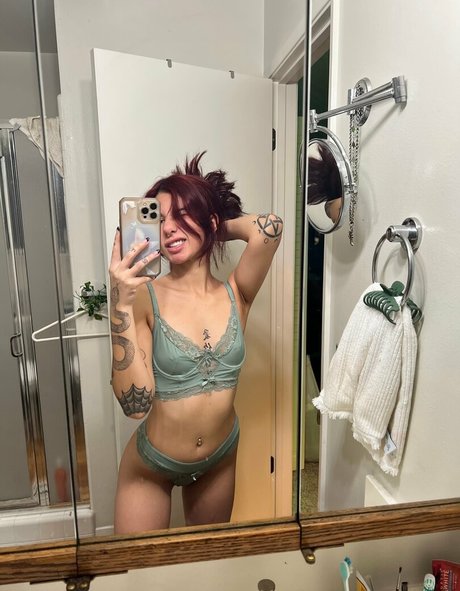 teeenybop schauspielerin schöne foto