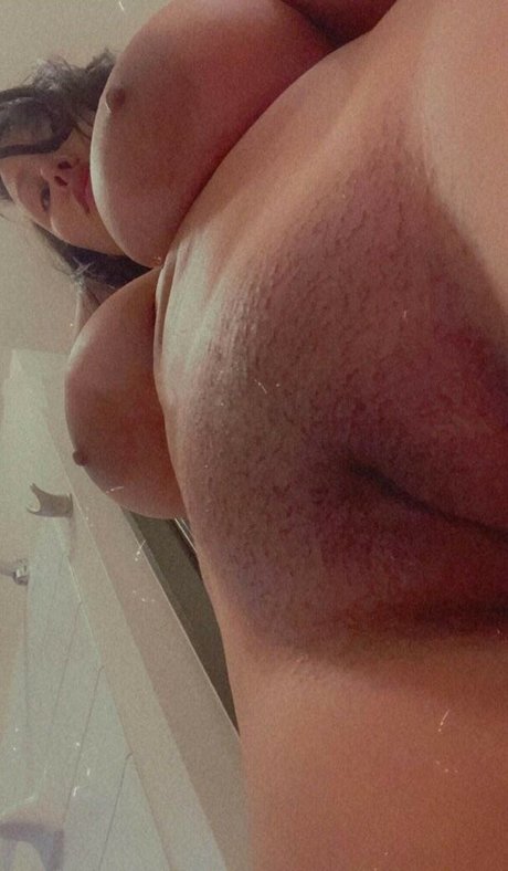 Selenaleche69 pornographische foto