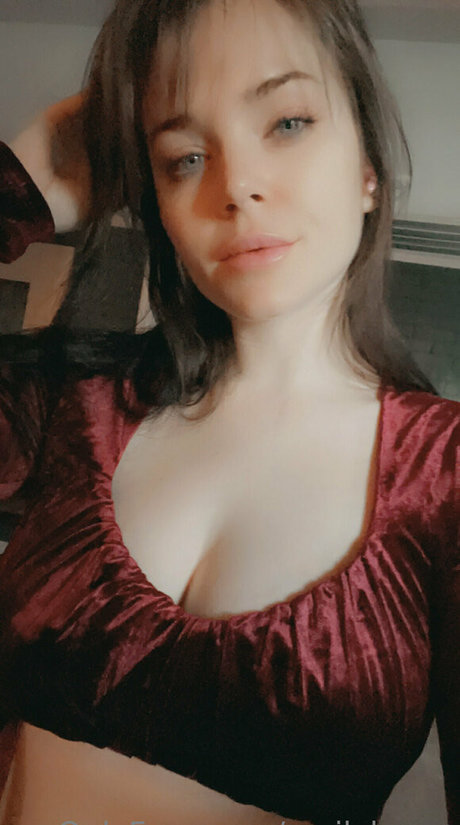 EmilyLynne hd porno fotos