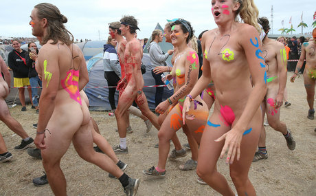 Lily Lowe perfekte xxx fotos