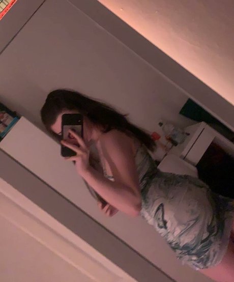 Eleri Evans xxx freie galerien