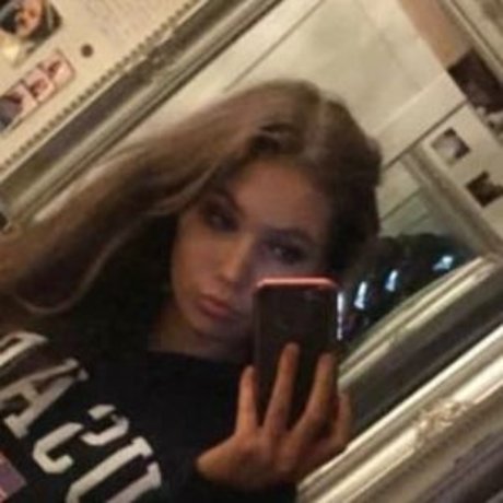 Elise Clayton schauspielerin erwachsene foto