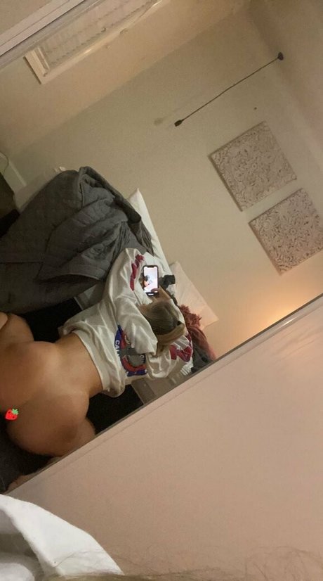 Abbyxoxo model kunst bild