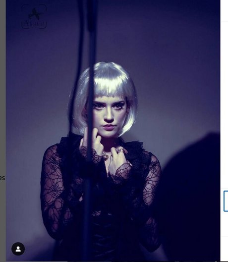 Ophelie Rullier xxx exklusive archiv