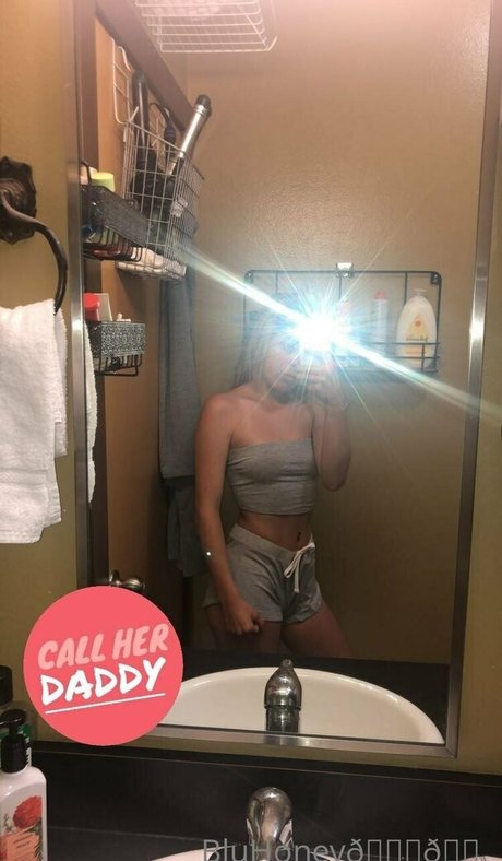 blufire999 kunst erotische galerie