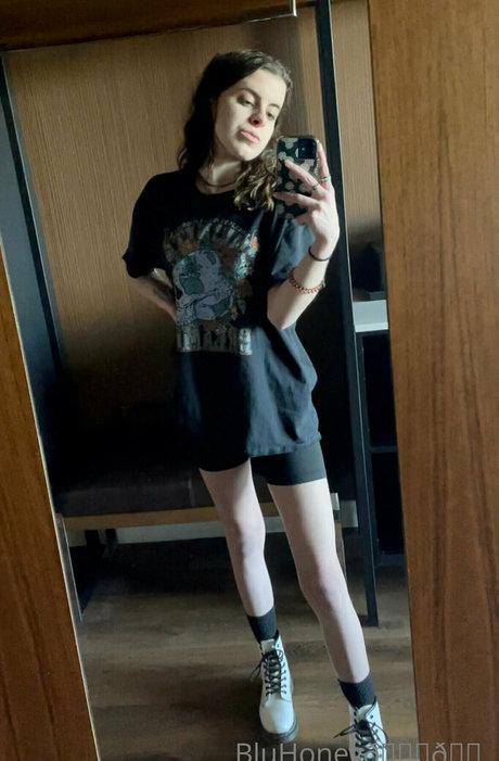 blufire999 xxx exklusive bild