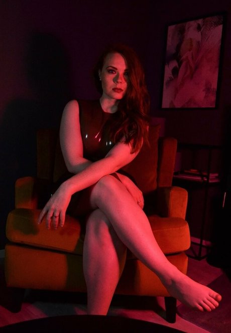 ladykara sexy nackt galerien