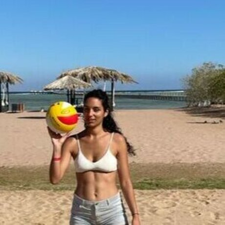 Clean With Me hd nackte bild