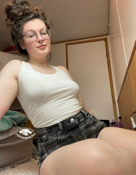 anxiousprinc3ssfree schöne akt archiv