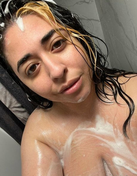 mochi fett porno nackt archiv