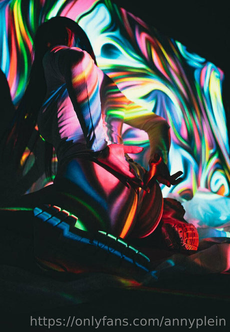 annyplein exklusive nacktheit bild