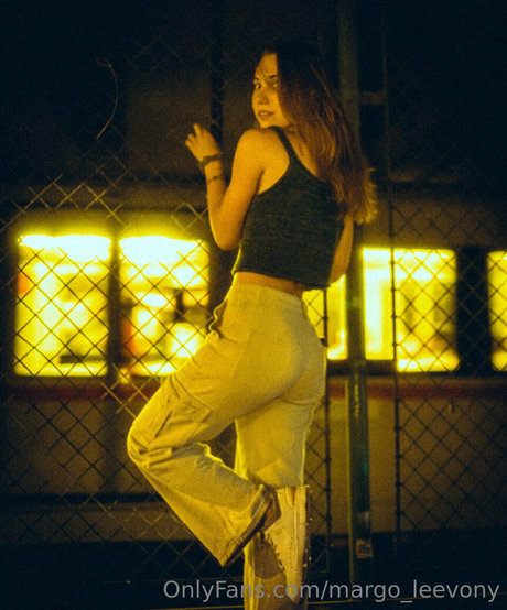 tochter onlyfans nacktheit akt galerien