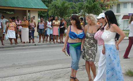 teen brille onlyfans nackt beste bild