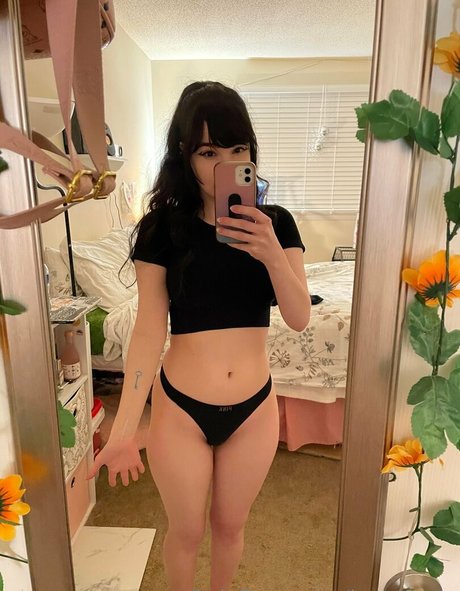 ebenholz-teen-onlyfans nacktheit kostenlose bilder