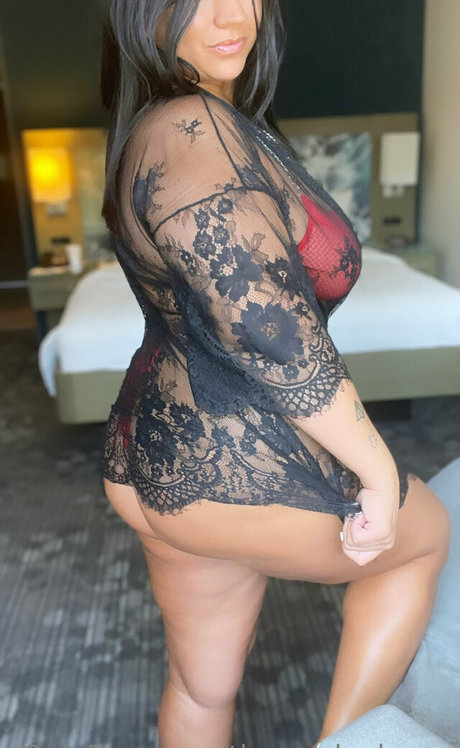 zierliche bbc-onlyfans top schöne foto