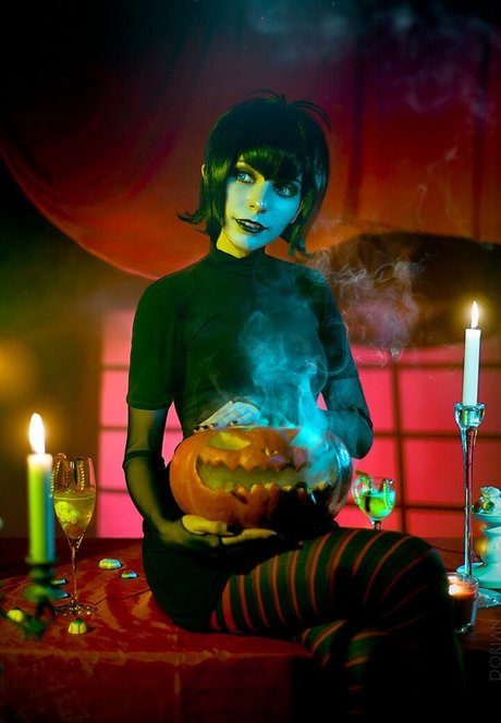 OwlLit model schöne foto