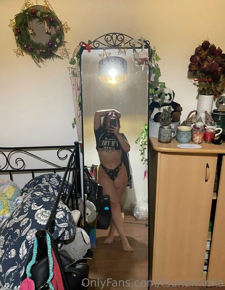 tsunaminka nacktheit sexy galerien