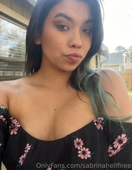 sabrinahellfiree erotische kostenlose bilder