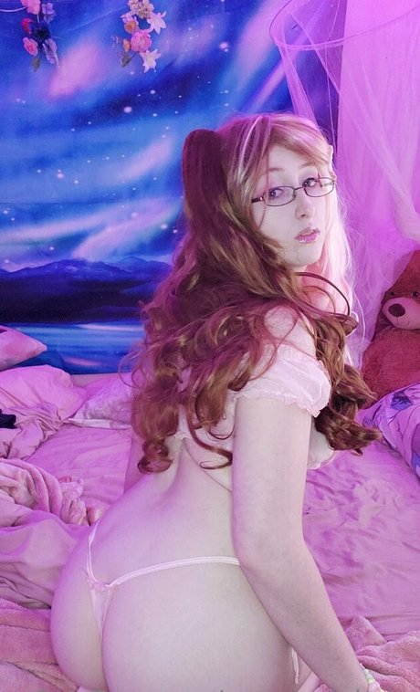 urarakaochako exklusive freie bilder