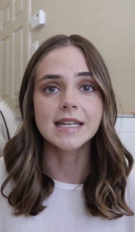 Lauren Mae top sex foto