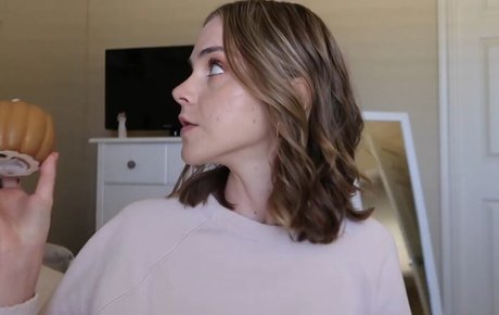 Lauren Mae nackt hd bild