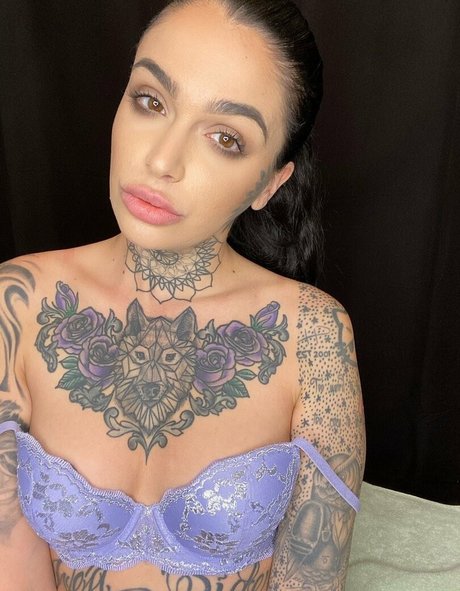 leighravenx model exklusive foto