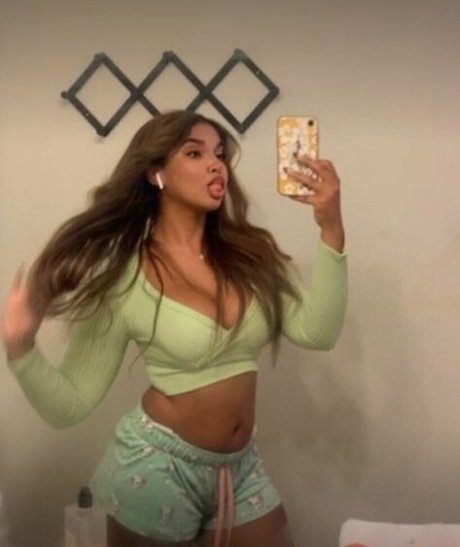 echte zwillings-onlyfans heiße nette bilder