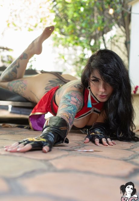 Alerose nackt erwachsene foto