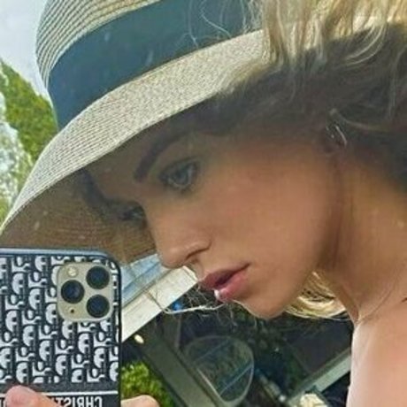 madisonbrock nackt beste bild