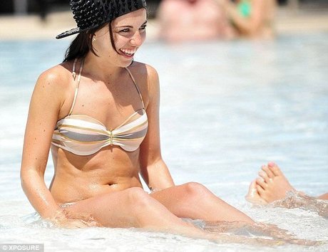 Louisa Lytton porno hübsche fotos