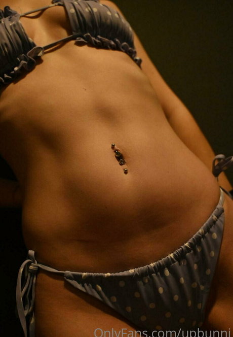 upbunni schauspielerin freie galerien