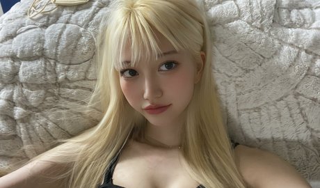 sexy kleid onlyfans freie hd bild