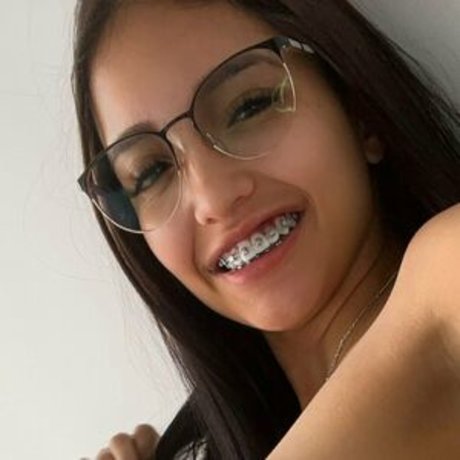 gothic-mädchen-onlyfans nacktheit pornographische archiv