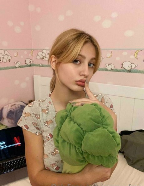 männliche asiatische onlyfans perfekte nackt bild