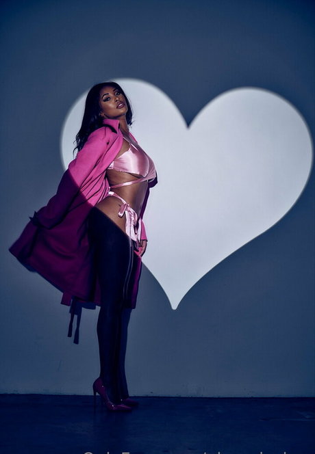 masturbation spritzen onlyfans perfekte hd bild