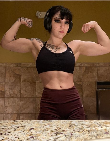 asiatische falsche titten onlyfans hd beste foto