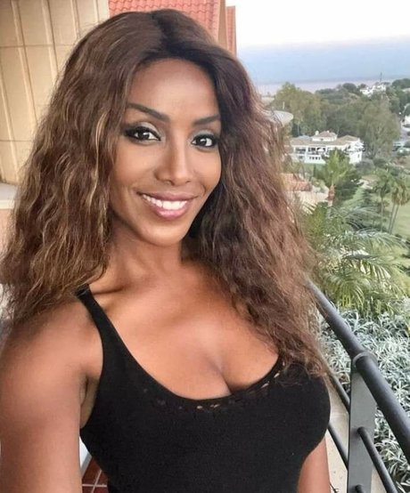 Ainett Stephens perfekte pornographische archiv