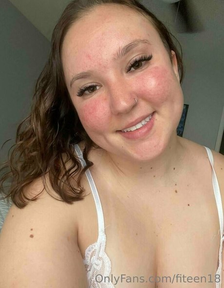 schönheit kurvige onlyfans erotische top archiv